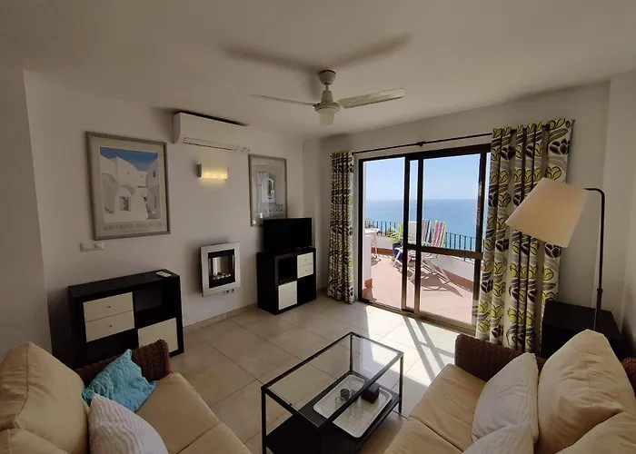 דירה R1371 Capistrano Playa 417 נרחה